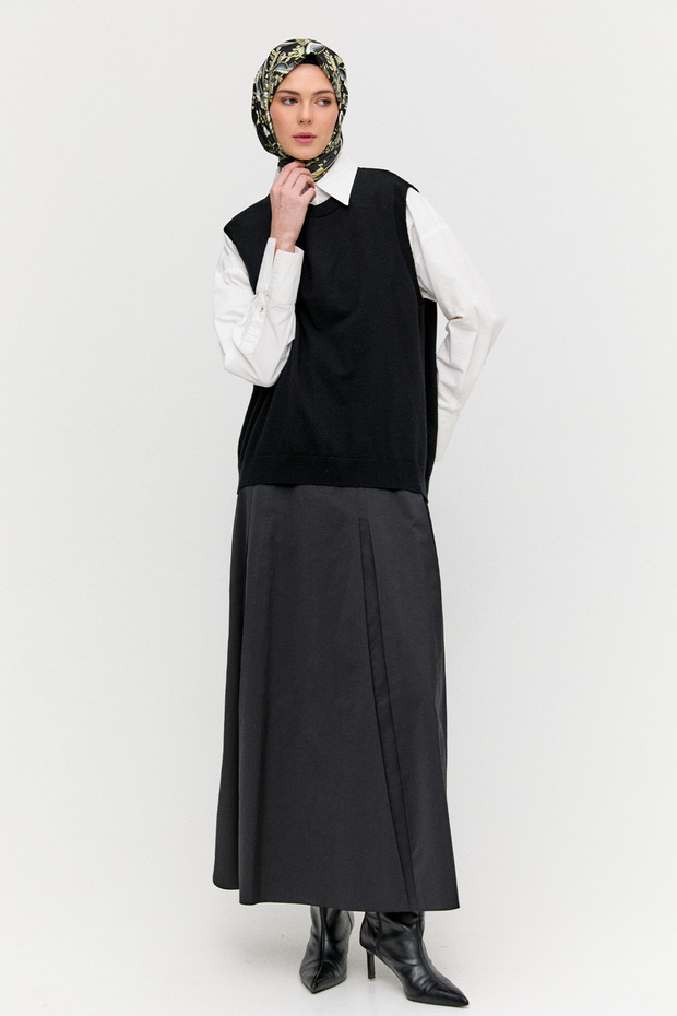 Süs Düğmeli Pencereli Süveter - 1