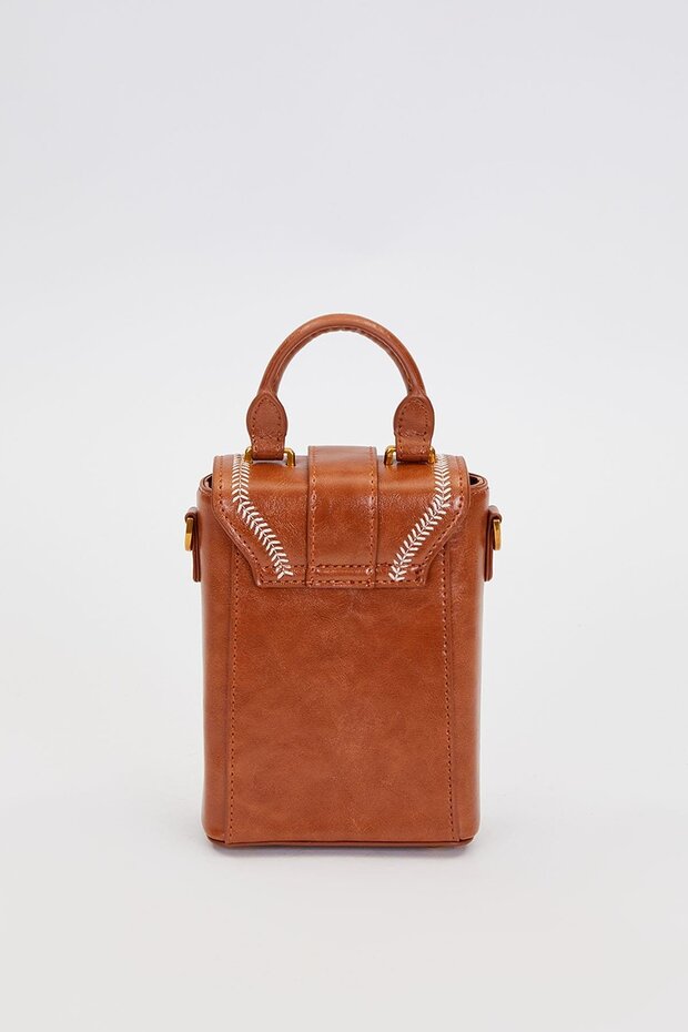 حقيبة يد مستطيلة الشكل من تابا - 4