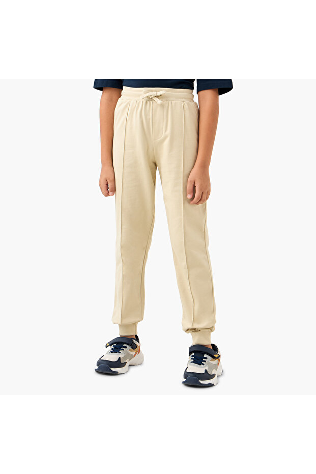 Solid Joggers with Drawstring Closure and Pockets - 1