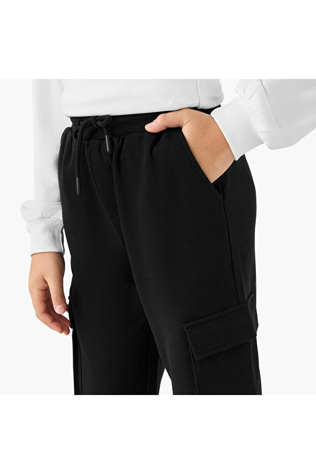 بنطال رياضي متين مع رباط للإغلاق - 4