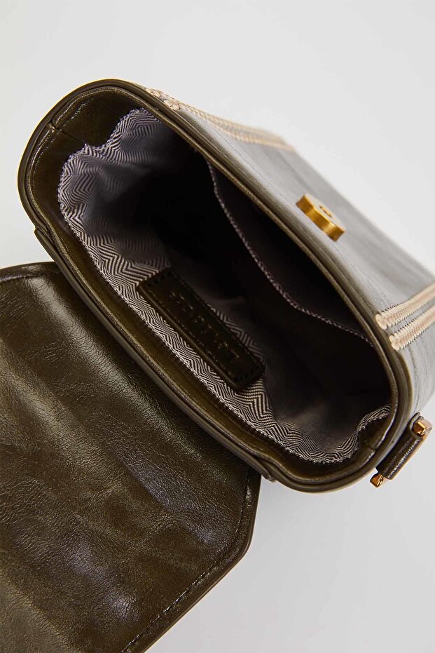 حقيبة يد مخيطة على شكل مستطيل أخضر - 3