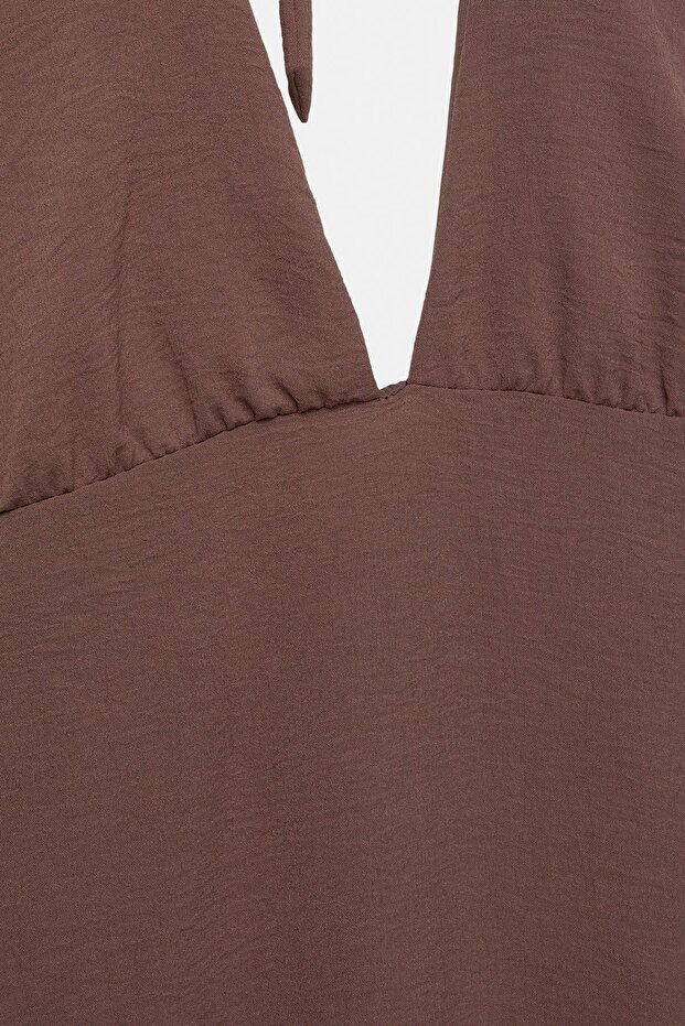 Kısa halter elbise - 5
