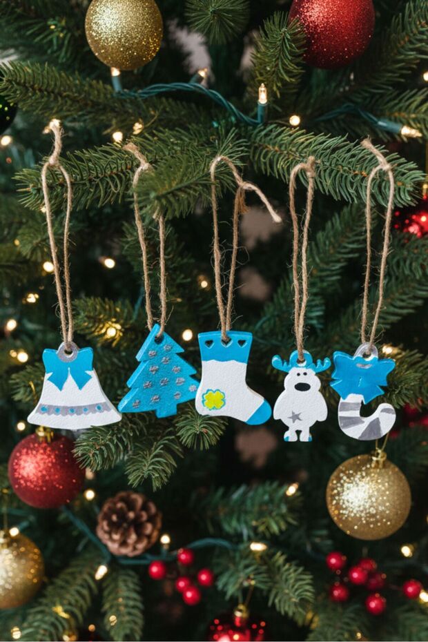 - Dila 1284 7159 Handmade Set of 5 Stone Powder Christmas Tree Ornaments
