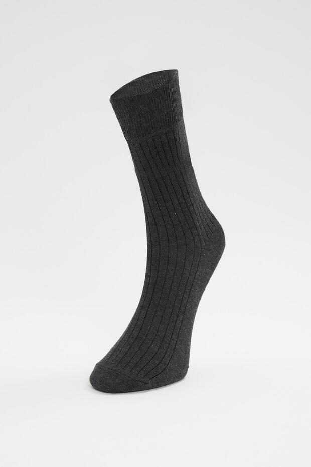 حزمة من ثلاثة أزواج من الجوارب الكلاسيكية المزخرفة - 3