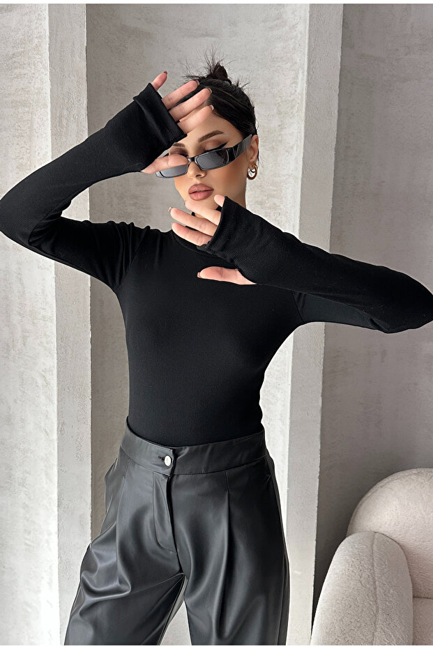 Women's Finger-Through Detailed Corded Fabric Bodysuit