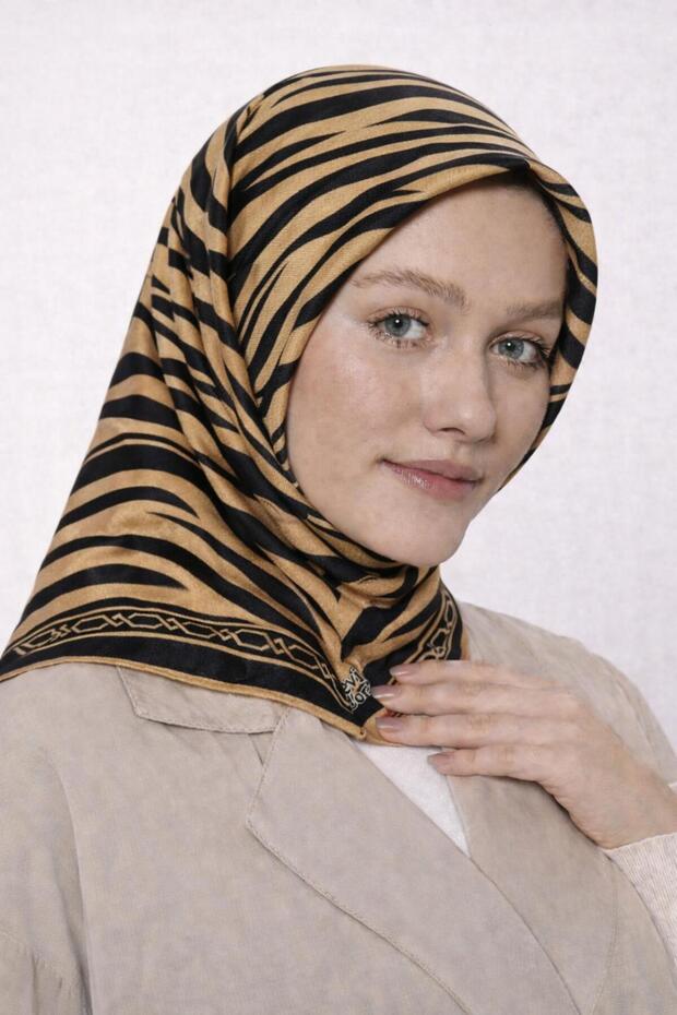 وشاح كريستال - 06102-06