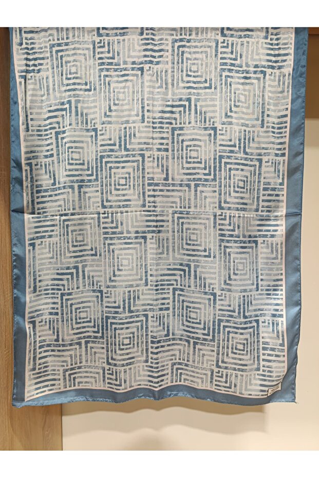 Square Patterned Cotton Shawl - 7