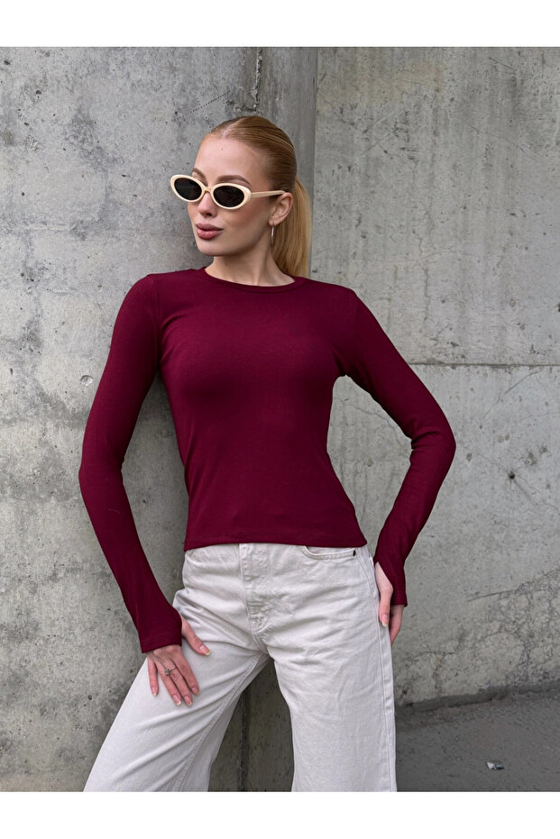 Women's Finger-Looped Long Sleeve Blouse