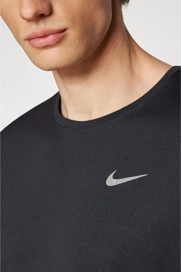 Dri-Fit Uv Miler Ss Men's Black Sports T-Shirt - 5