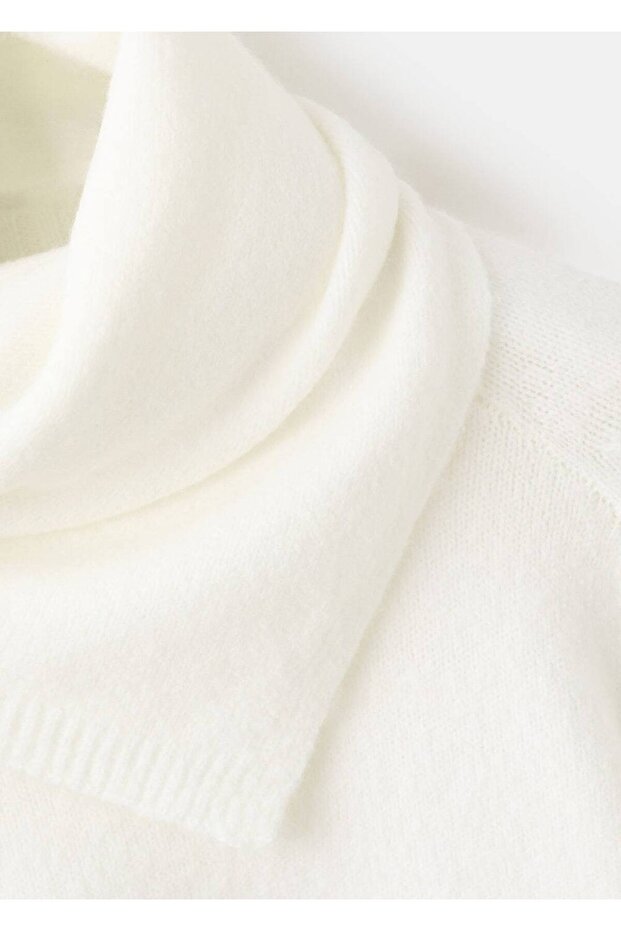 Fularlı triko kazak - 5