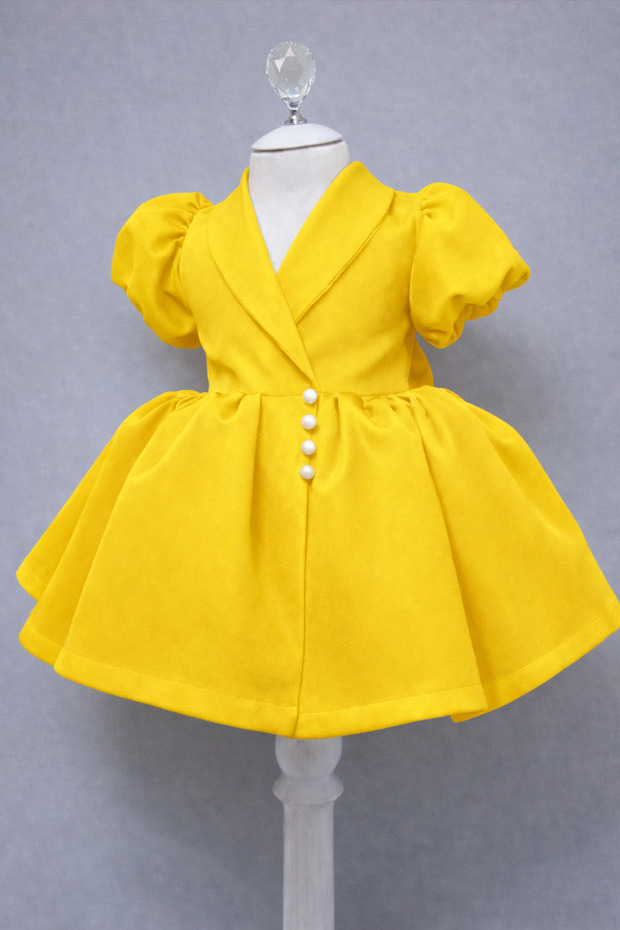 Special Design Yellow Pearl Button and Bow Accessories Short Balloon Sleeve Girls Evening Dress