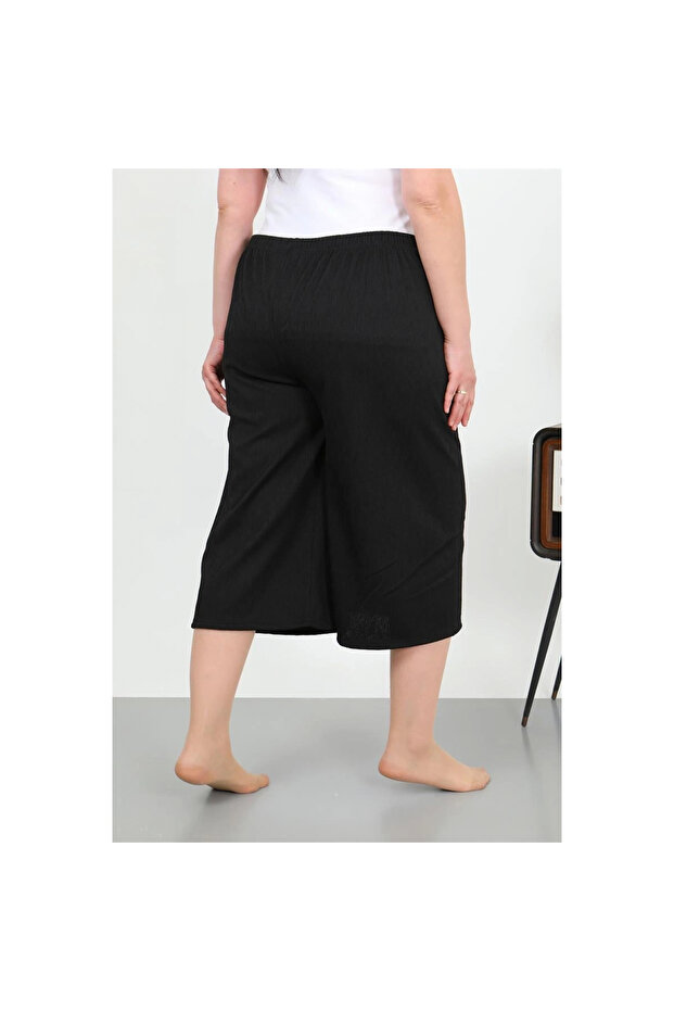 Mi̇ray- Women's Plus Size Wrinkled Capri Pants - 4
