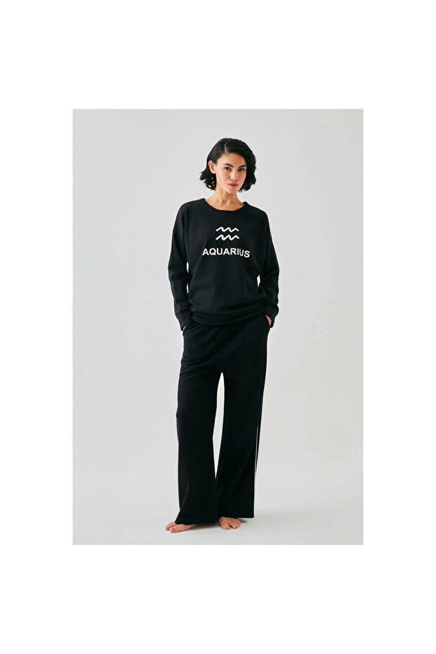 Mi̇ray- Women's Black Aquarius Zodiac Sign O Oversized 2-Piece Tracksuit Home Wear Set - 1