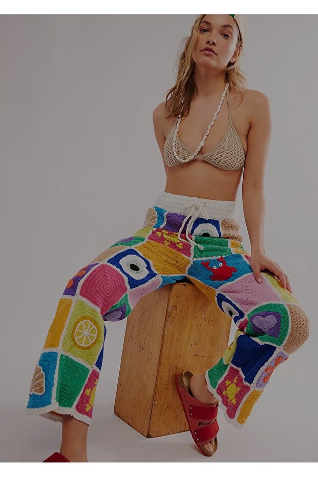 بنطلون مصنوع من الكروشيه بتصميم مرقع - 4