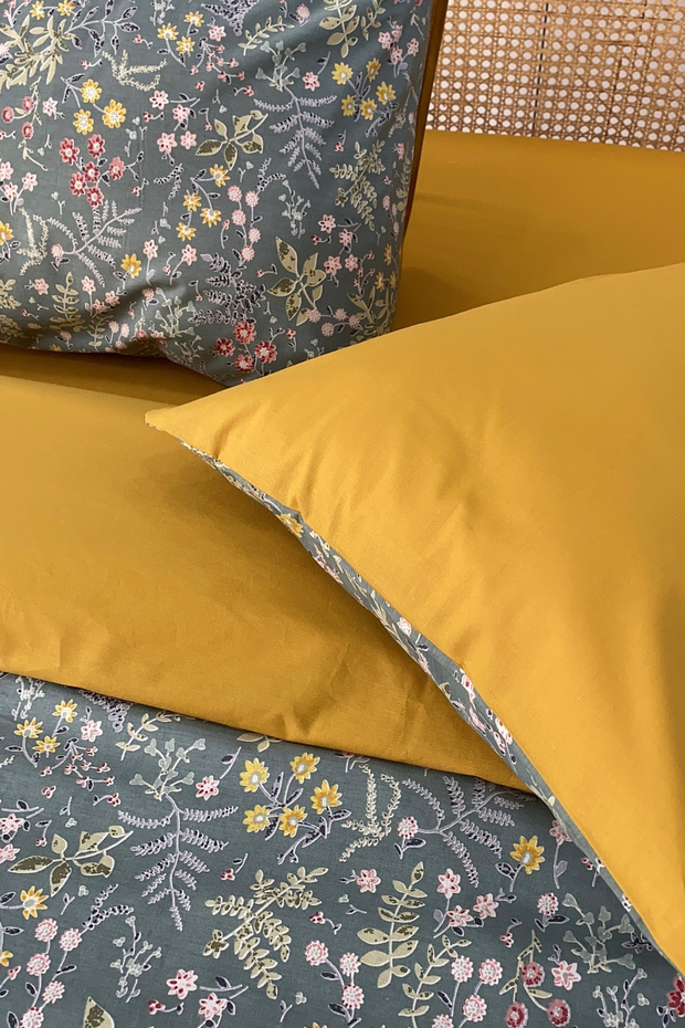 100% Cotton Single Duvet Cover Set with Double-Sided Elastic Sheets - 2