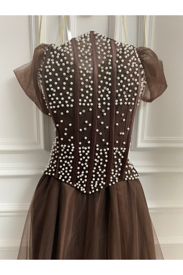 Evening dress with a luxurious pearl corset - 3