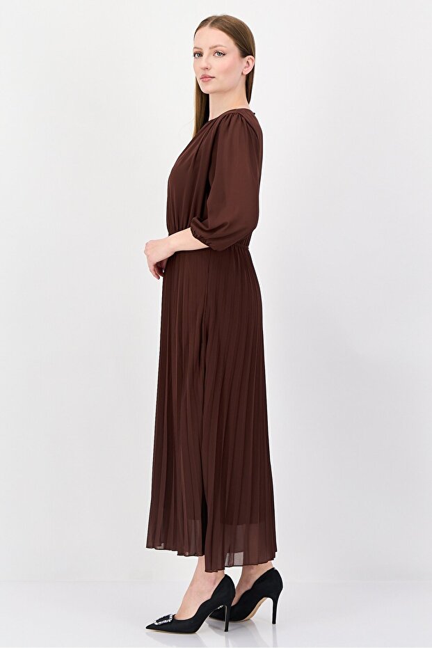 Women Pleated Maxi Dress, Dark Brown - 2