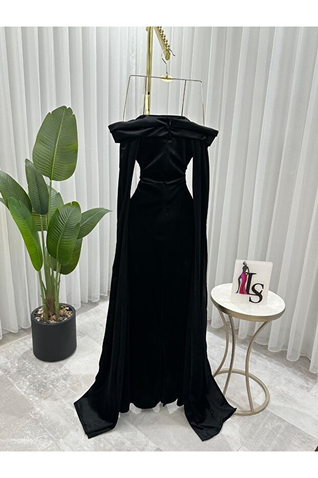 Royal Velvet Dress - 6