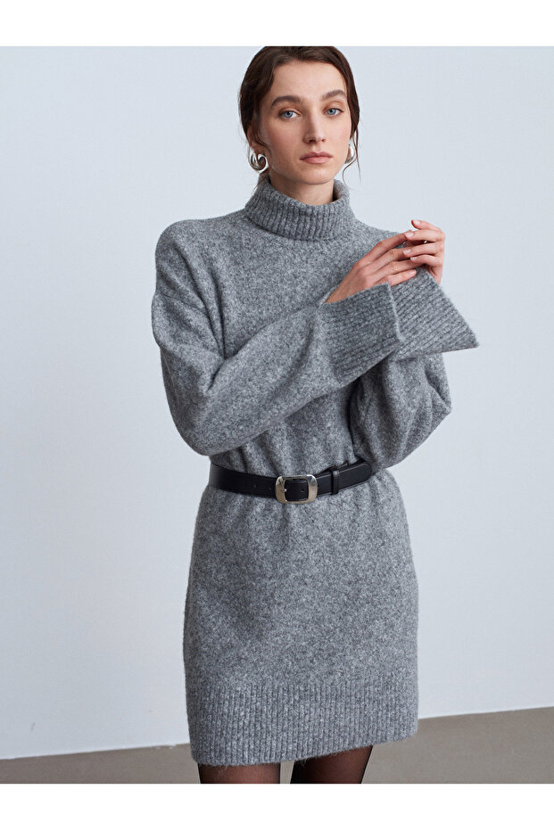 90265 Turtleneck Knitwear Dress-Smoked M.