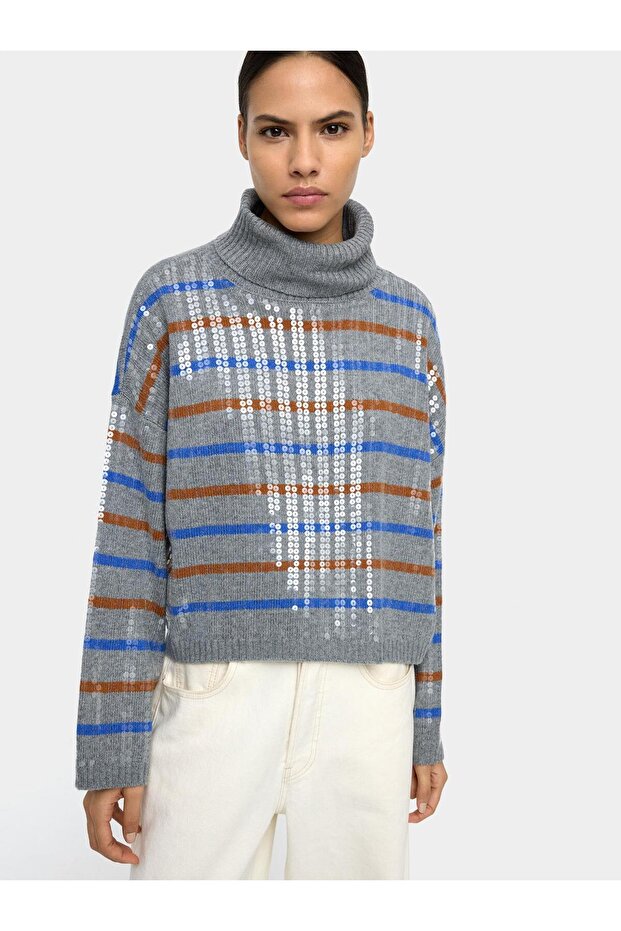 Çizgili ve Payetli Örme Kazak - 1