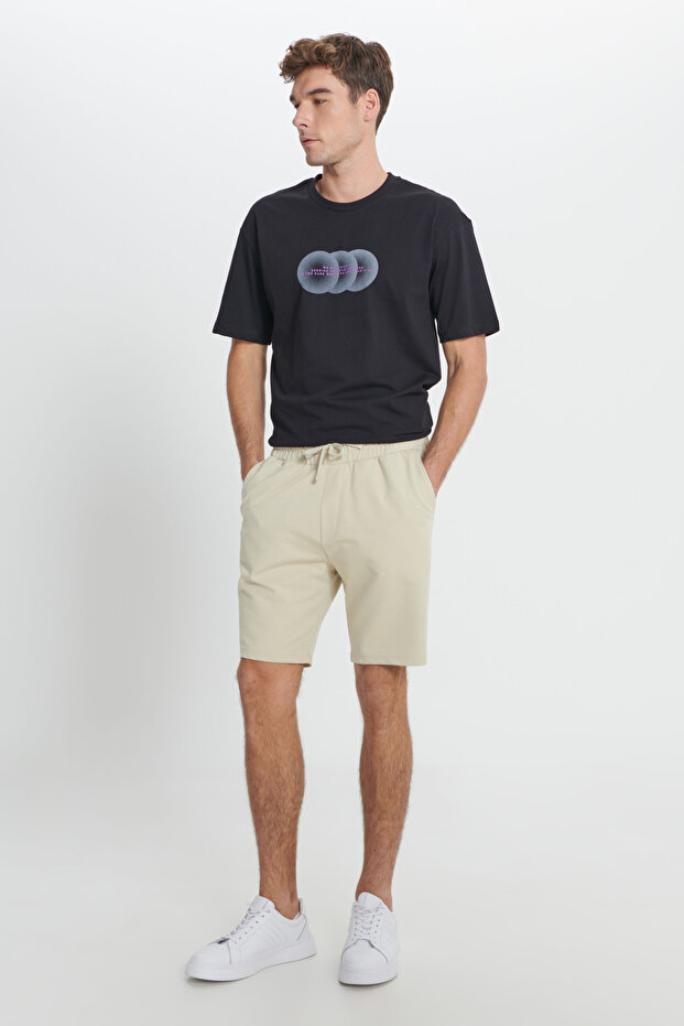 Beige Standard Fit Regular Cut Cotton Pocket Knitted Shorts