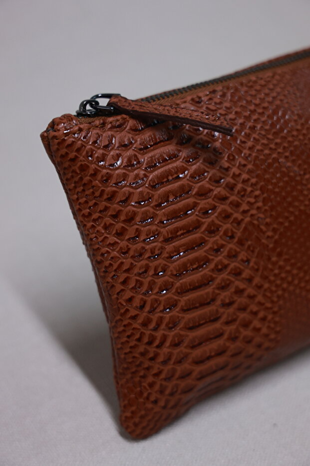 CHARLES EL ÇANTASI - 2