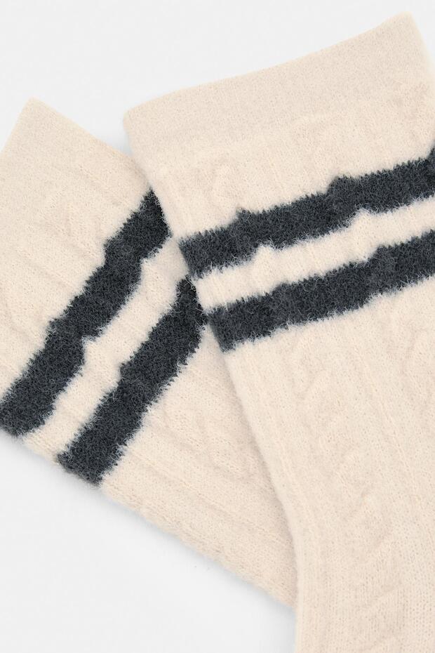 Çizgili çorap - 2