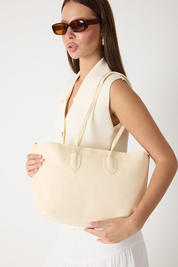 Women's Cream Double Handle Faux Leather Strap Hand and Shoulder Bag