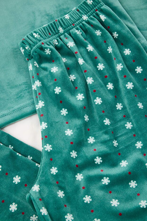 Yeşil Kar Tanesi Desenli Penguen Nakışlı Örme Pijama Takımı THMAW26PT00194 - 7
