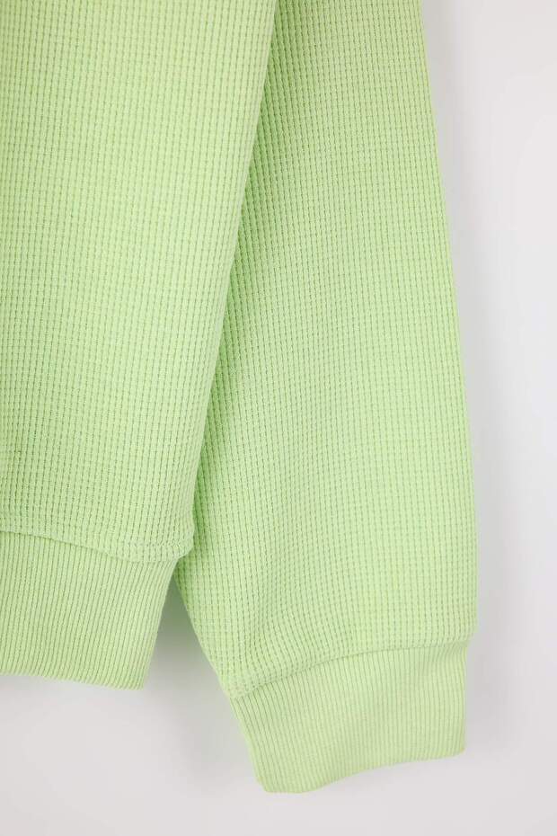 Yeşil Oversize/Geniş Kesim Bisiklet Yaka Şardonsuz Sweatshirt TMNAW25SW00194 - 4