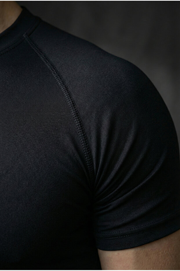 Basic Compression T-shirt (SİYAH) - 4
