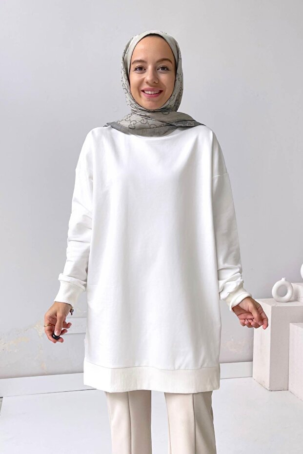 Basic Tesettür Sweatshirt - Beyaz - 3