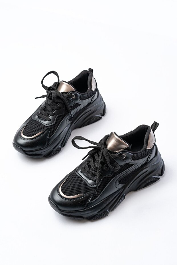 Casual Women's Sneaker Lace-Up Lightweight Thick High-Sole Walking Breathable Sneakers