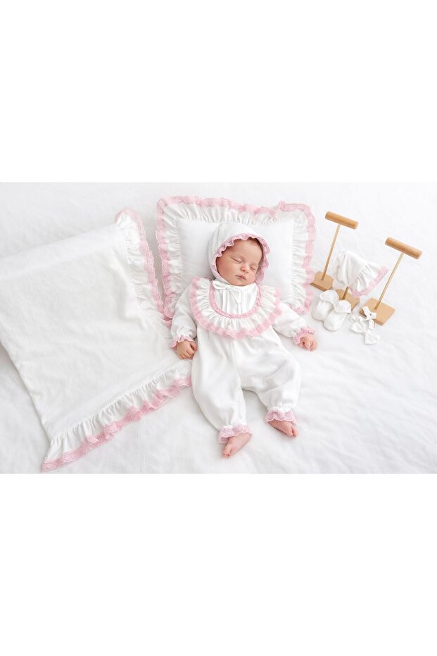 Complete Hospital Exit Set with Frills