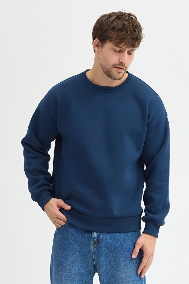 سويت شيرت رجالي قصة فضفاضة من القطن برقبة دائرية 3 خيوط أساسية - 3