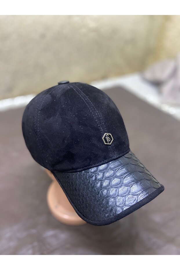 قبعة بيثون - 1