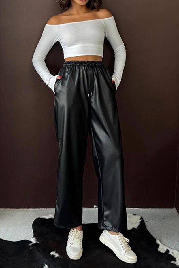 Elastic Waist Double Pocket 3 Color Pipe Leg Leather Trousers - Black