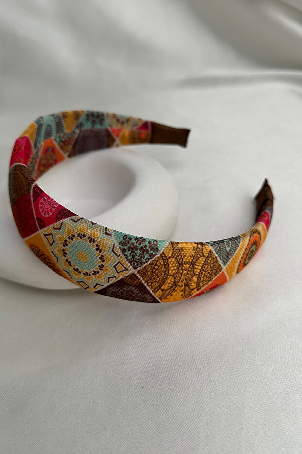 Etnik Desenli Taç - 1