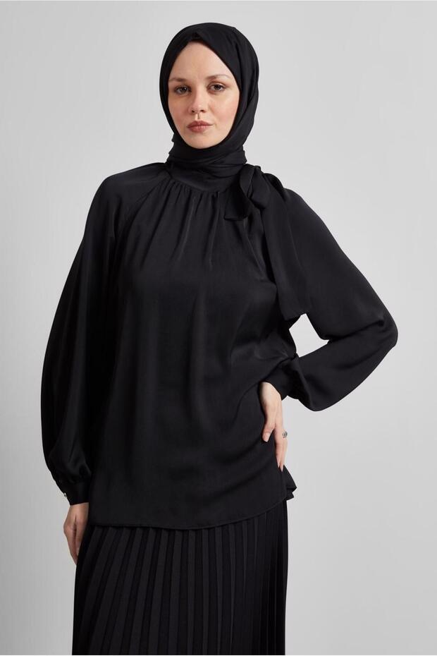 Bluz with Tie Detail 45394