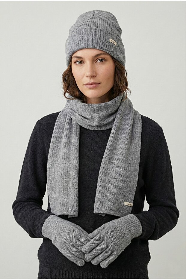 Açık Gri Kaşkol Bere Eldiven Hediye Seti - Atkı & Bere & Eldiven Set - 3