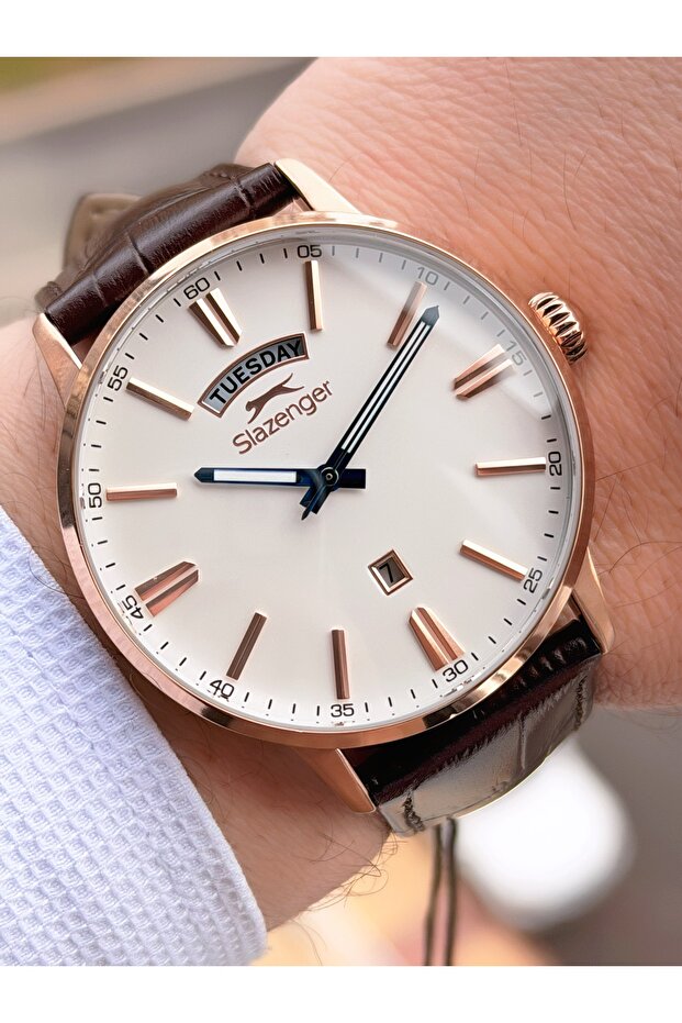 Daily Calendar Leather Cord Internal Functions Active 10 Atm Water Resistant Men's Wristwatch Esl.09.2406