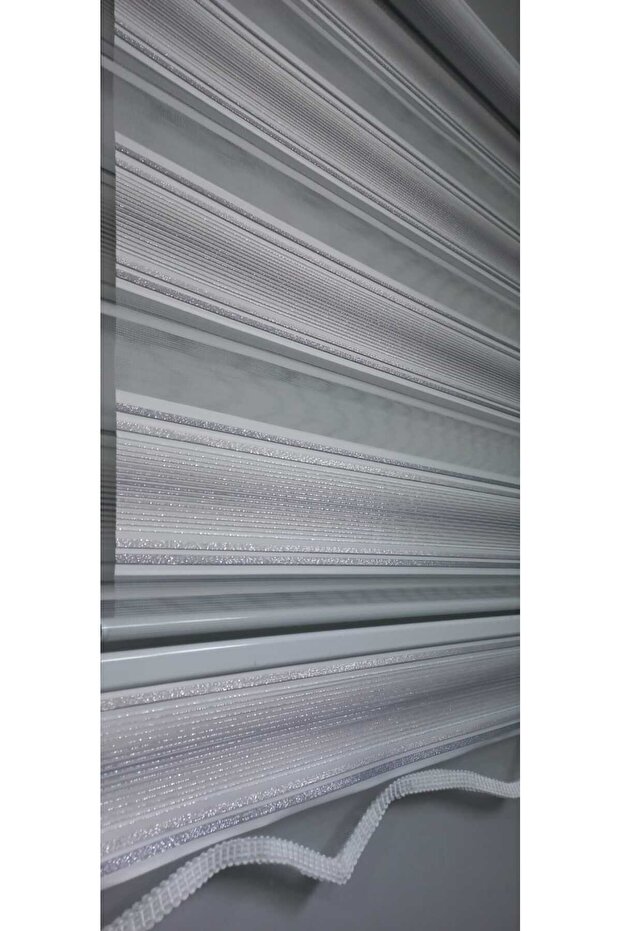 SİMLİ RENK GEÇİŞLİ ZEBRA PERDE - 2