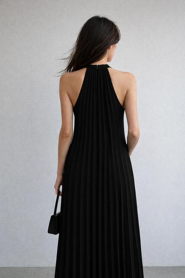 Pileli Siyah Elbise - 4