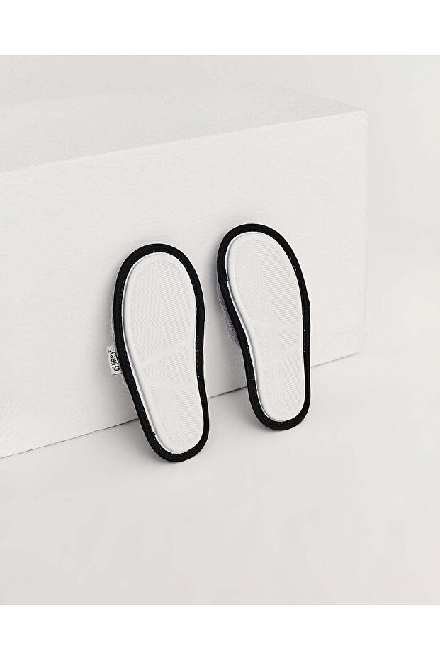 Çocuk Figürlü Terlik - MONSTRA - 1