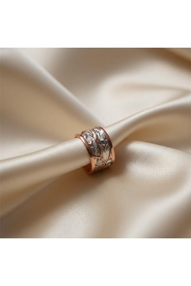 Gray Wrinkled Ring - 4