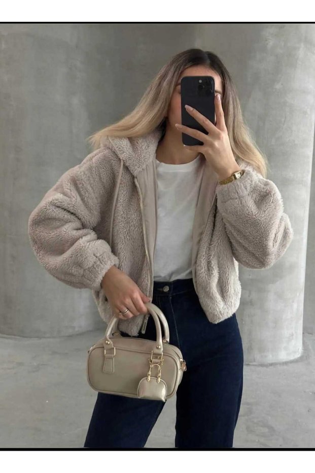 Women's Hand and Shoulder Bag Skin Color