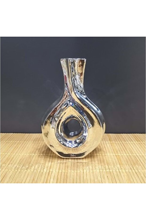 Ceramic Vase with Fluttered Surface