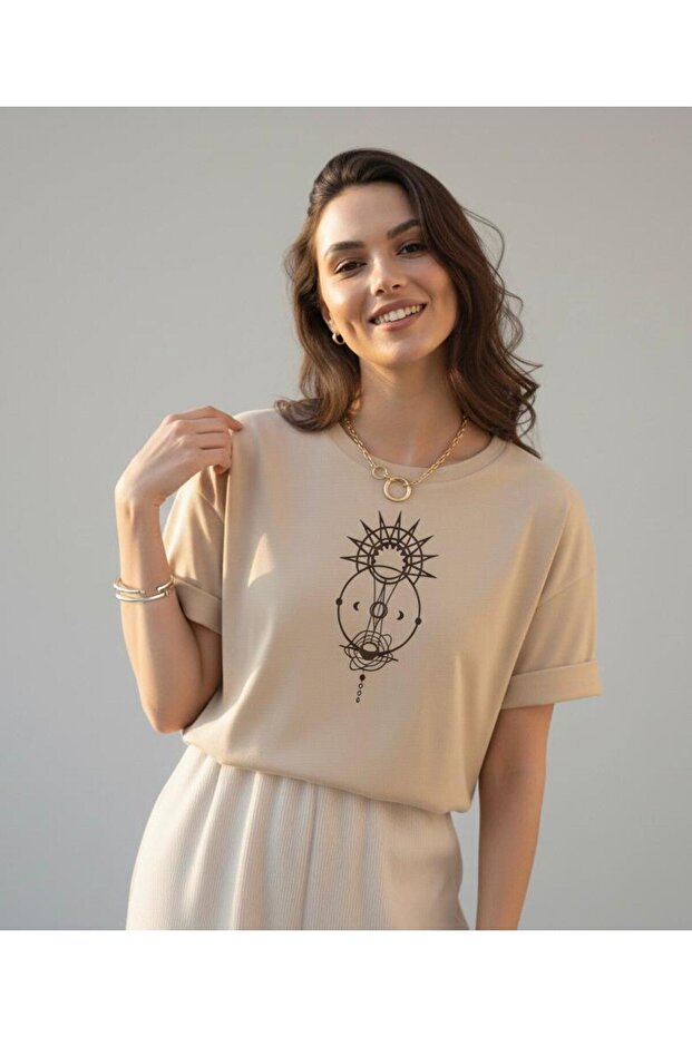 Women's Moon Soul Printed Crew Neck Tshirt