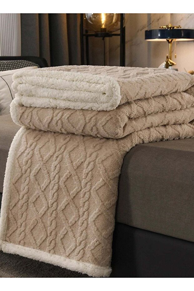 Flannel Simple Double Layer Quilted Quilt, Winter Bed Sheet Quilt, Composite Leisure Bl