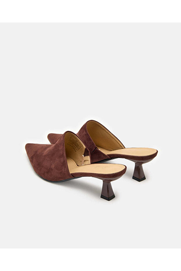 حذاء نسائي بني سادة - 4